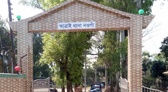 আত্রাইয়ে পরিত্যক্ত অবস্থায় গুলি ও রিভলভার উদ্ধার