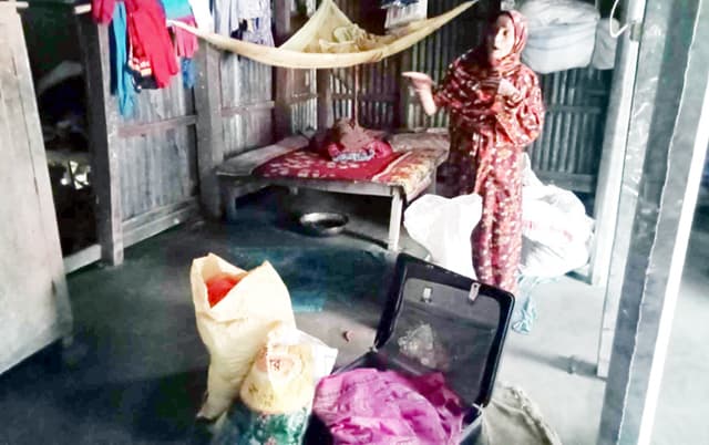 পূর্ব বিরোধের জেরে কৃষকের ঘরে ডাকাতির অভিযোগ