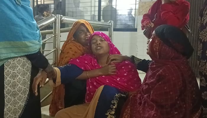 নওগাঁয় প্রাণ কোম্পানির বিক্রয় প্রতিনিধিকে কুপিয়ে হত্যা