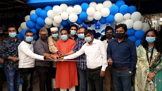 শ্যামনগরে গ্রামীণফোনের সার্ভিস সেন্টারের উদ্বোধন