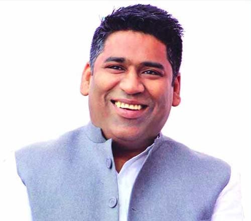 সাদিক আবদুল্লাহর যুক্তরাষ্ট্রের সম্পদের তথ্য জানতে চায় - ইসি
