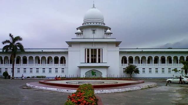 স্বাধীনতার ঘোষণা পাঠ্যপুস্তকে অন্তর্ভুক্ত কেন নয়: হাইকোর্টের রুল