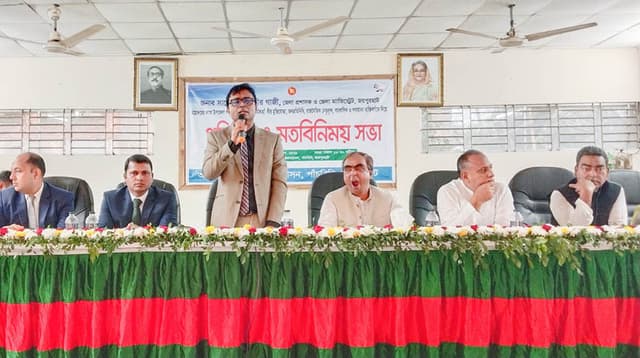 পাঁচবিবিতে নবাগত জেলা প্রশাসকের মতবিনিময়