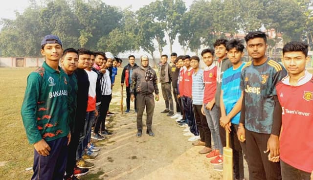 গাংনীতে ক্রিকেট টুর্নামেন্ট অনুষ্ঠিত