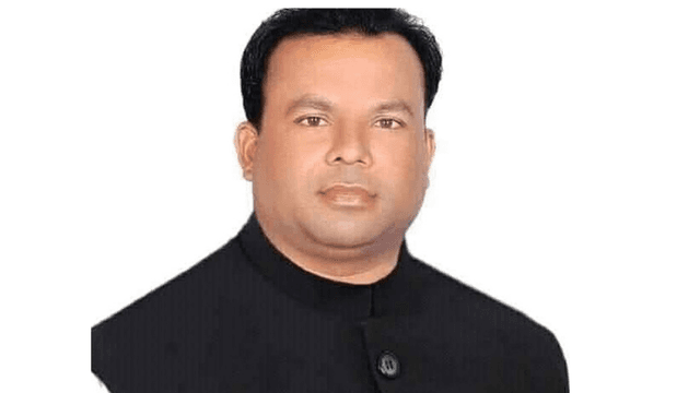 শরীয়তপুরে ককটেল উদ্ধারের ঘটনায় যুবলীগ নেতা বাচ্চু বেপারী গ্রেপ্তার