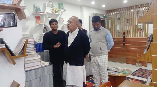 মজিবর রহমান স্মৃতি গ্রন্থাগার জ্ঞান বিতরণের লাইট হাউস: এমপি শহীদুজ্জামান