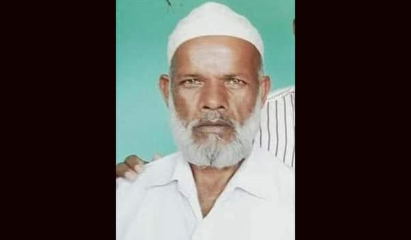 কালকিনিতে স্বতন্ত্র প্রার্থীর সমর্থককে কুপিয়ে হত্যা!