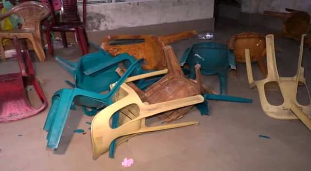 বরিশালে বিএনপি কার্যালয়ে হামলা, ভাঙচুর