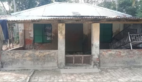 মসজিদ নির্মানের নামে দুই লাখ টাকা আত্মসাতের অভিযোগ