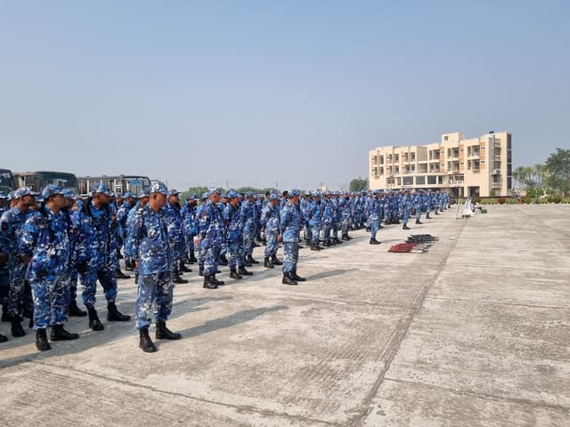 নির্বাচনকালীন শান্তি-শৃঙ্খলা রক্ষায় উপকূলীয় এলাকায় মোতায়েন হলো বাংলাদেশ কোস্টগার্ড।